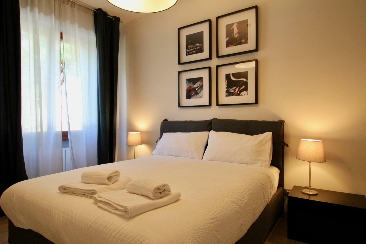 Pepe Nero Apartment Bordighera Exterior photo